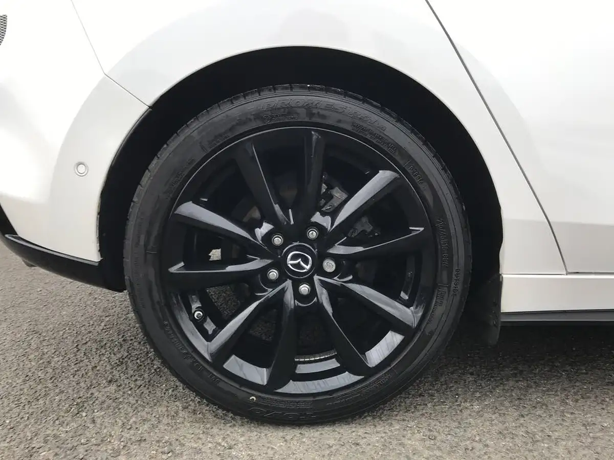 2021-mazda-mazda3-20-gt-sport-tech-180ps-hatchback-5d-auto-big-11