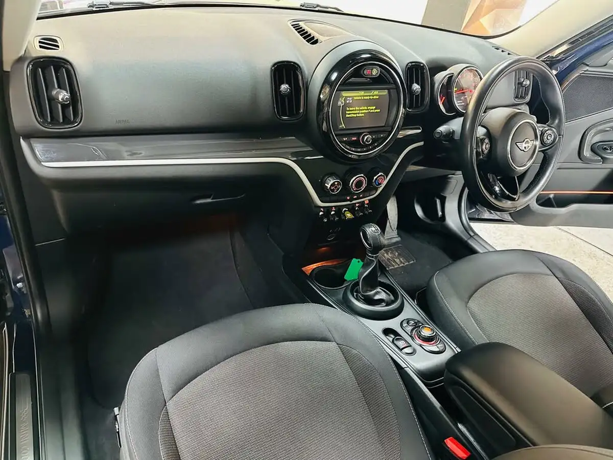 2017-mini-countryman-15-cooper-s-e-phev-ss-big-2