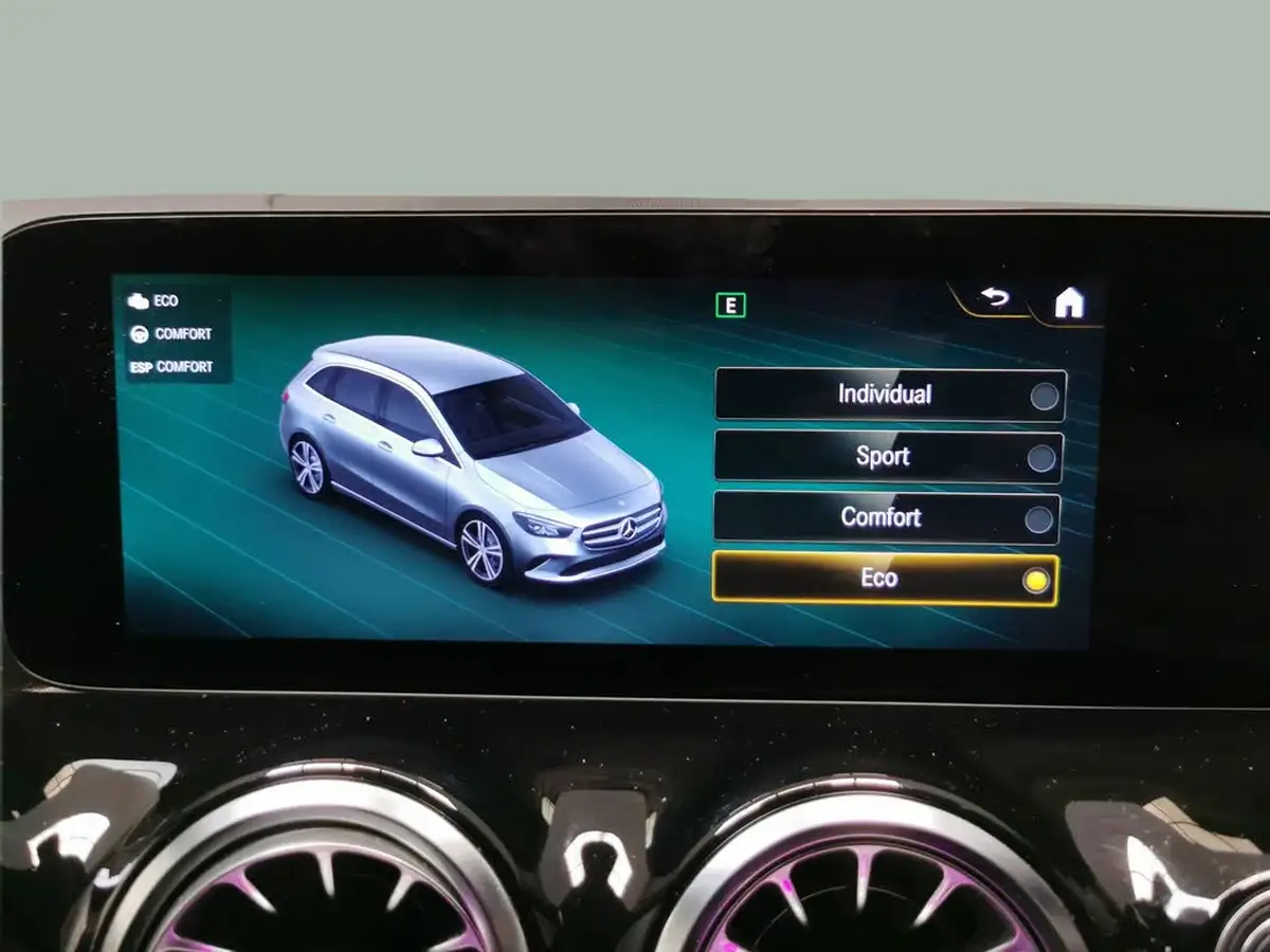 2022-mercedes-benz-b-class-13-b200-amg-line-executive-big-13