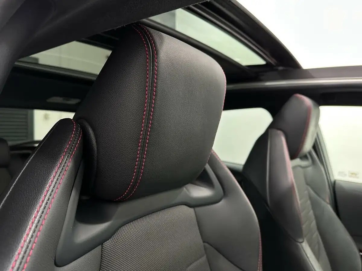 2019-toyota-corolla-20-vvt-i-excel-trk-hatchback-big-30