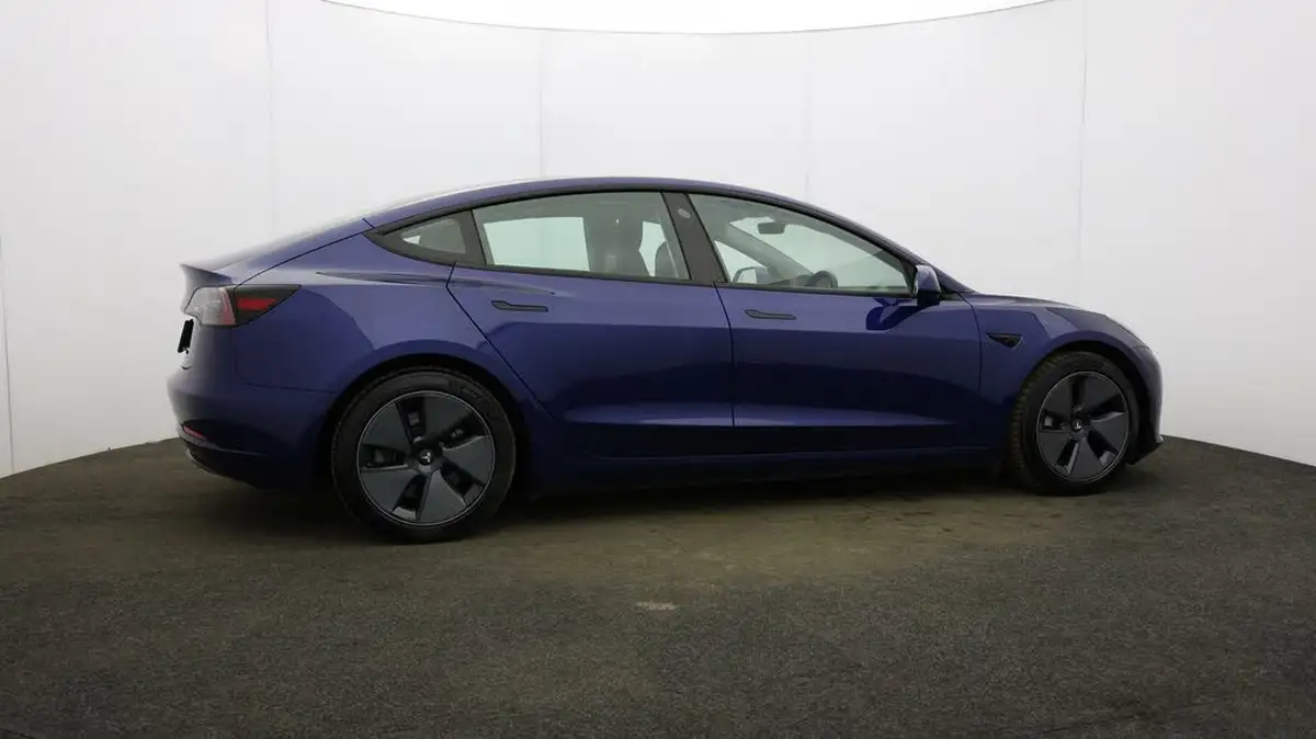 2021-tesla-model-3-e-long-range-4x4-big-51