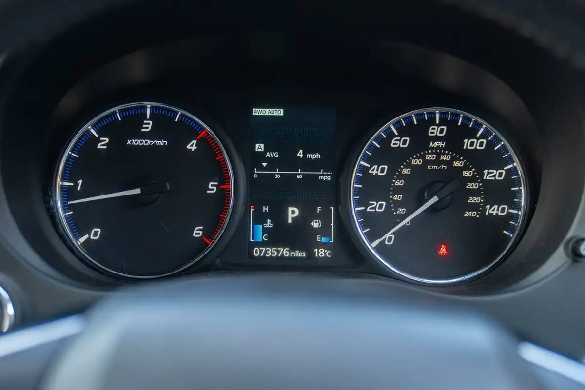 2016-mitsubishi-outlander-22di-d-gx3-7st-auto-big-39