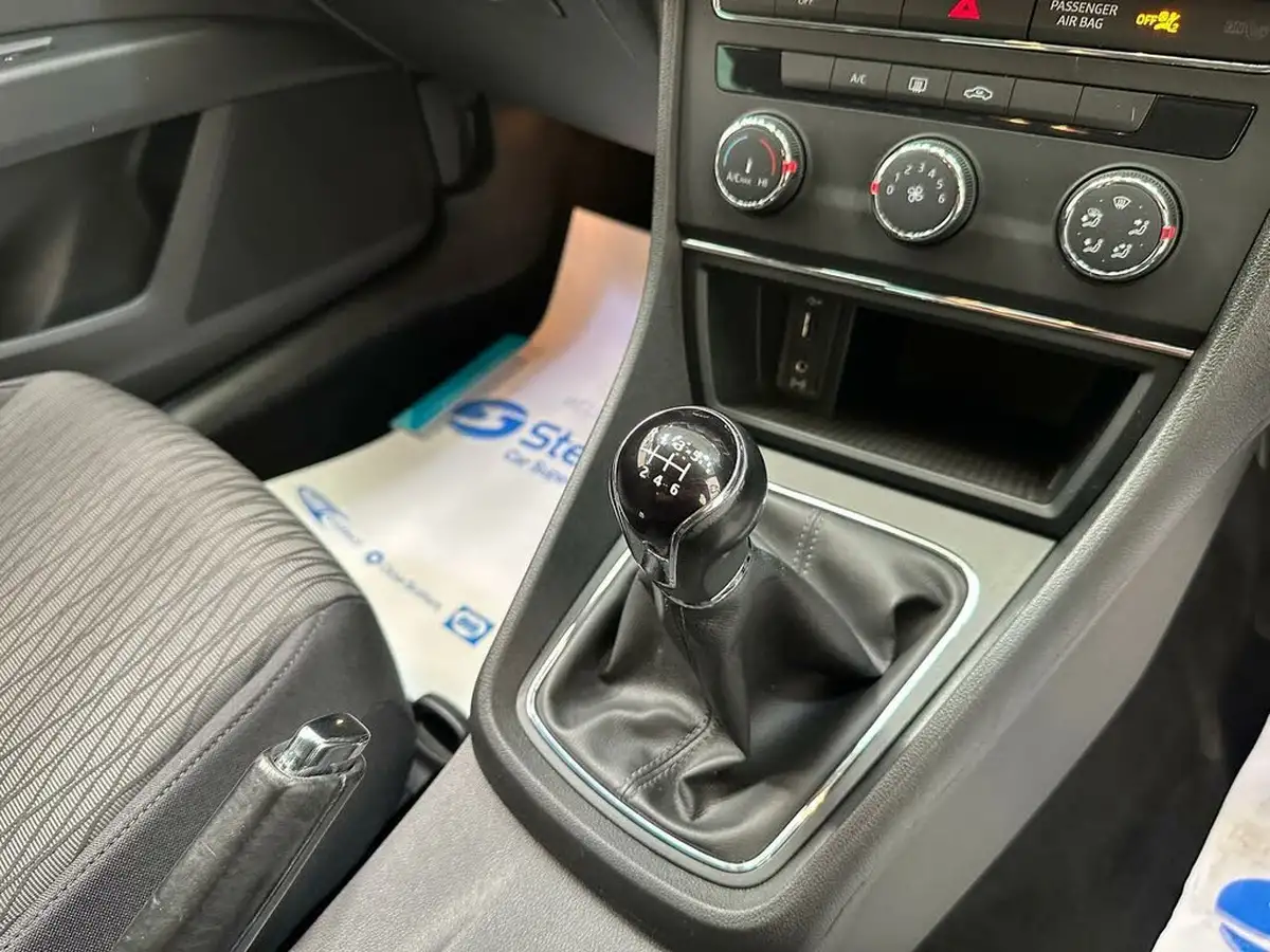 2016-seat-leon-12-tsi-se-dynamic-tech-pack-tech-pack-hatchback-big-11