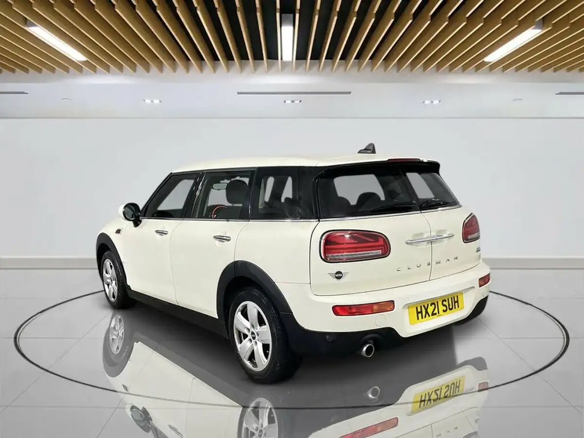 2021-mini-clubman-15-cooper-classic-big-6