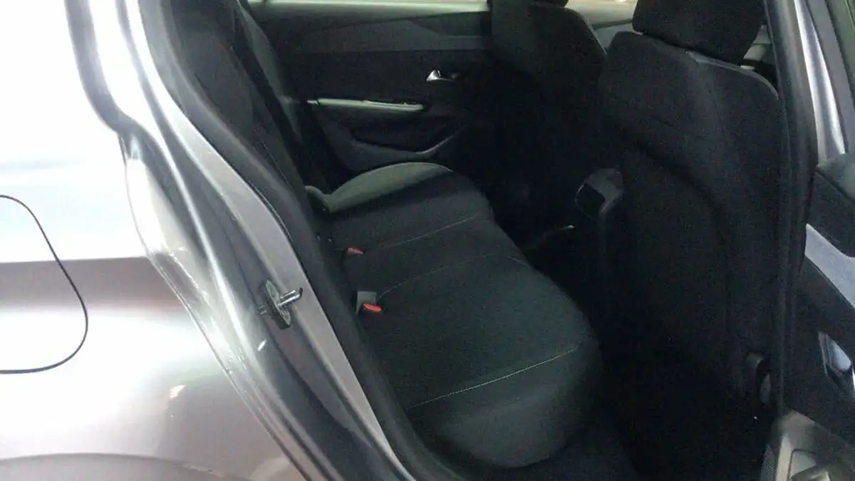 2023-peugeot-308-12-puretech-active-premium-130ps-big-12