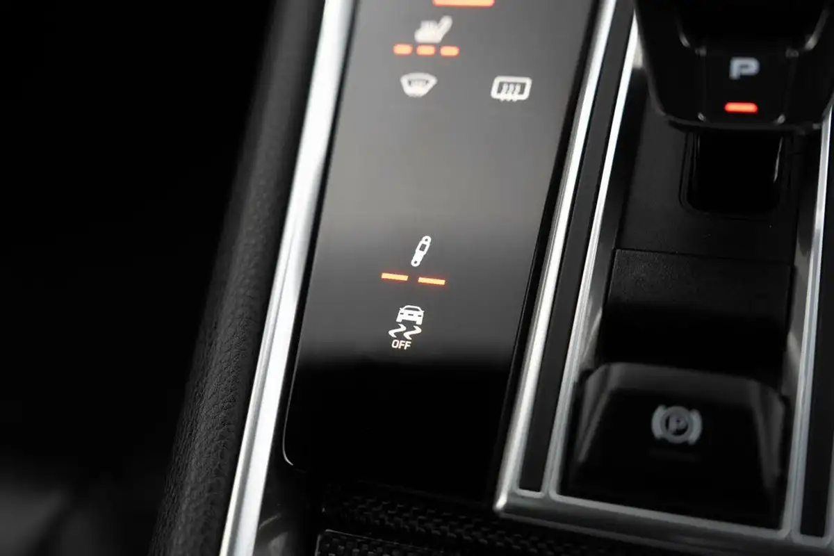 2018-porsche-panamera-29-v6-4-e-hybrid-sport-turismo-big-24
