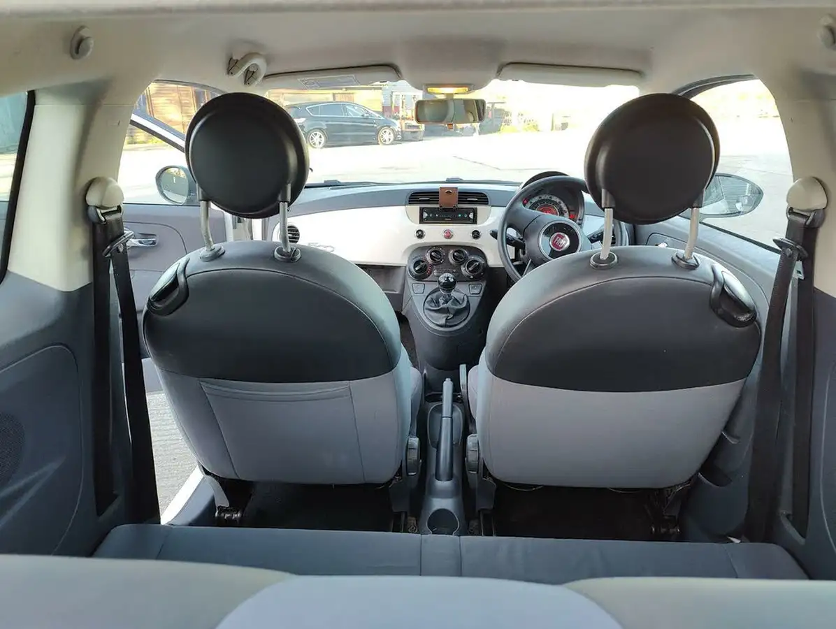 2010-fiat-500-12-pop-big-41