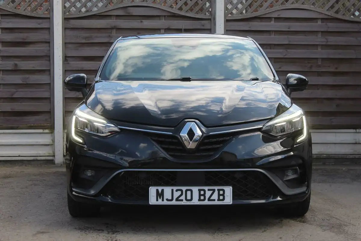 2020-renault-clio-10-tce-rs-line-100bhp-big-3