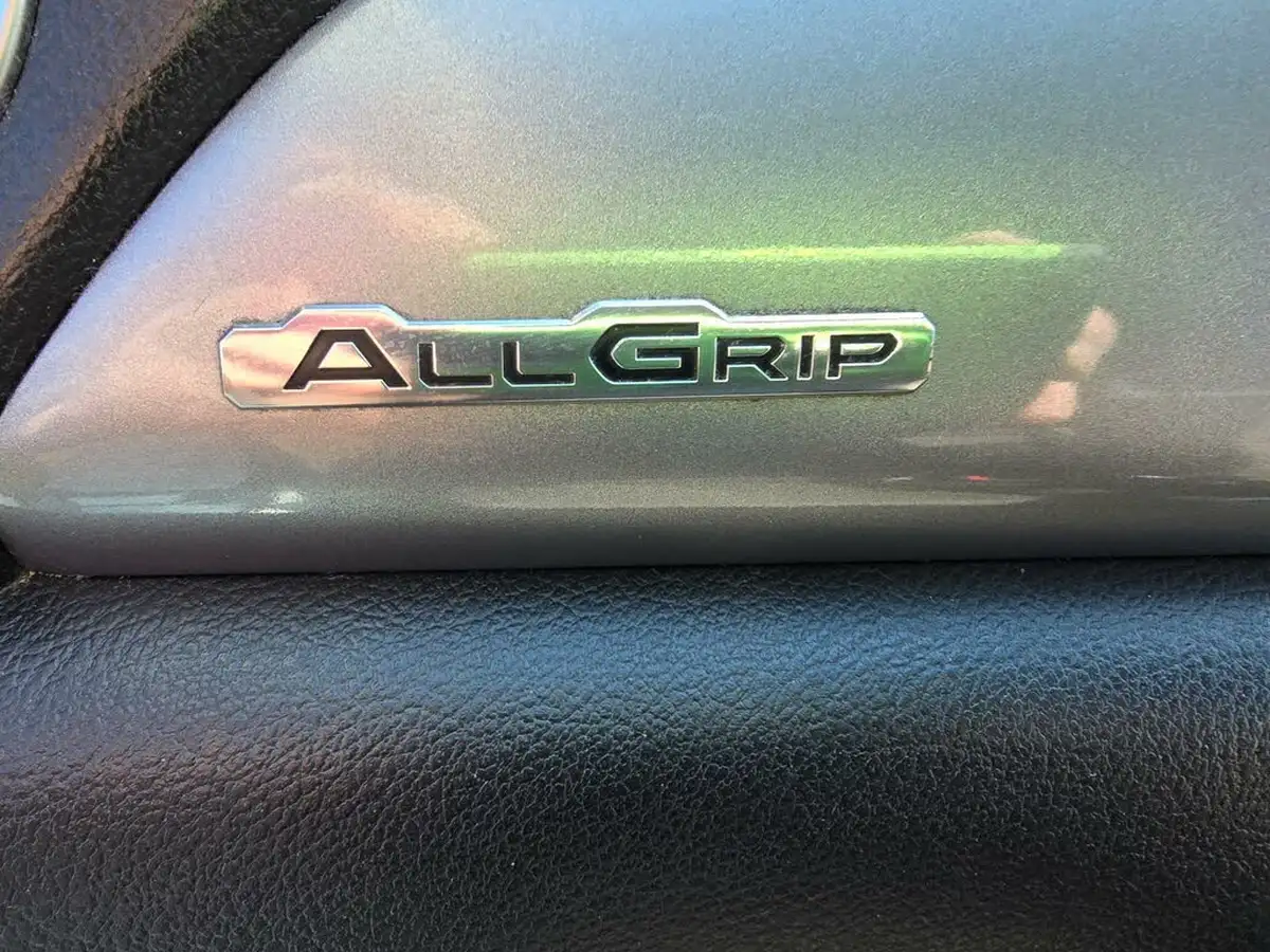 2017-suzuki-vitara-16-sz-t-allgrip-big-42