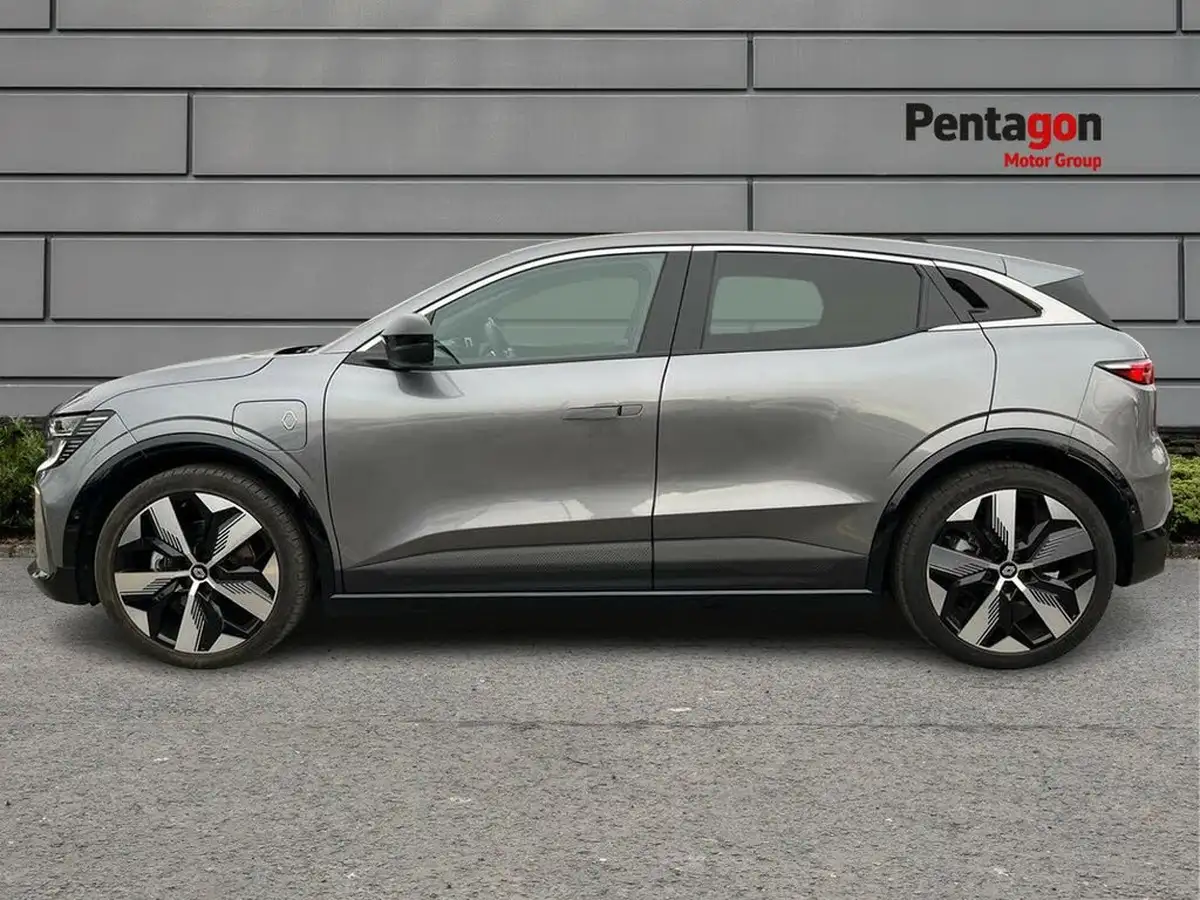 2024-renault-megane-e-tech-e-techno-e-tech-comfort-range-big-13
