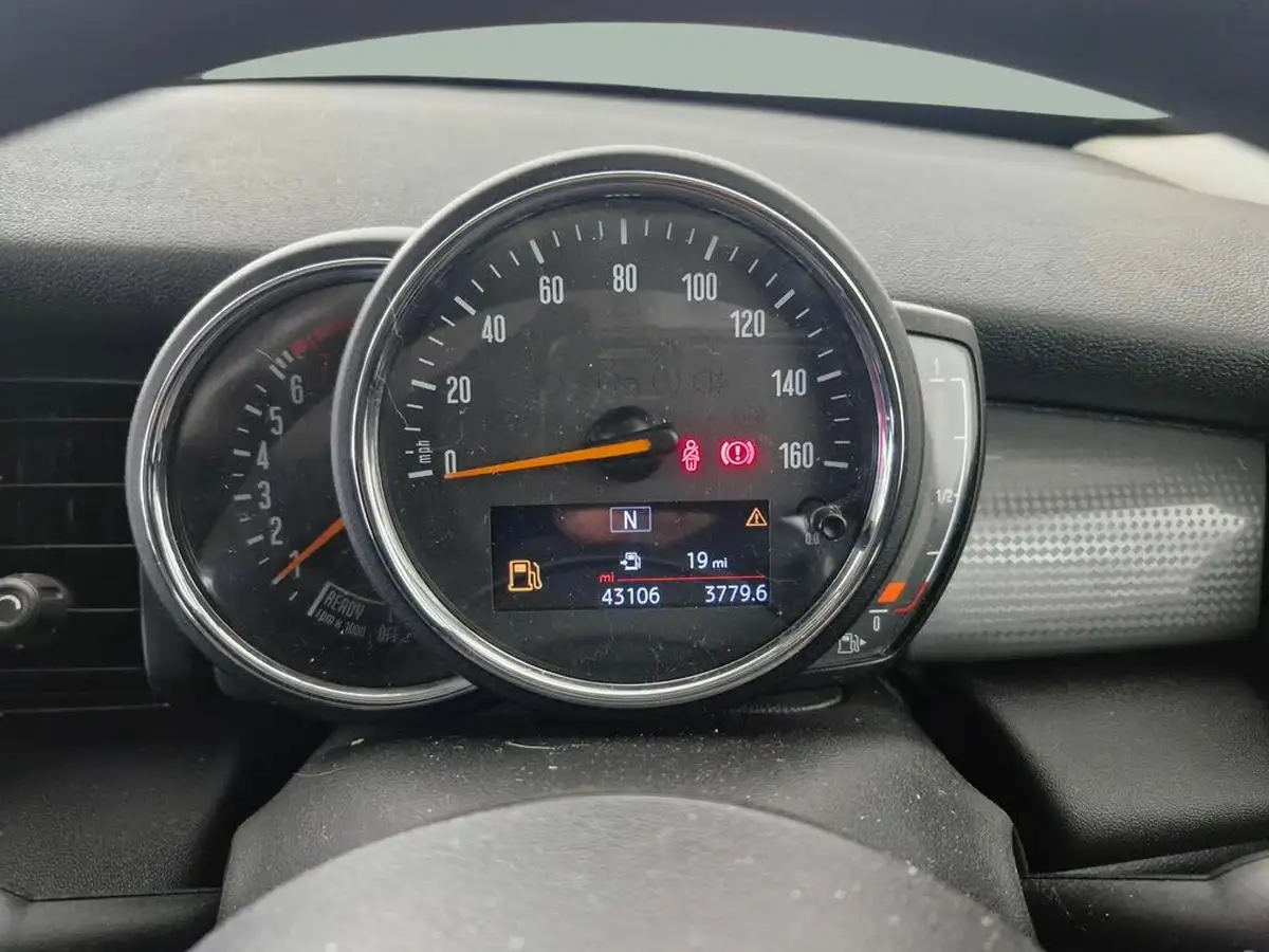 2020-mini-countryman-15-cooper-classic-big-20