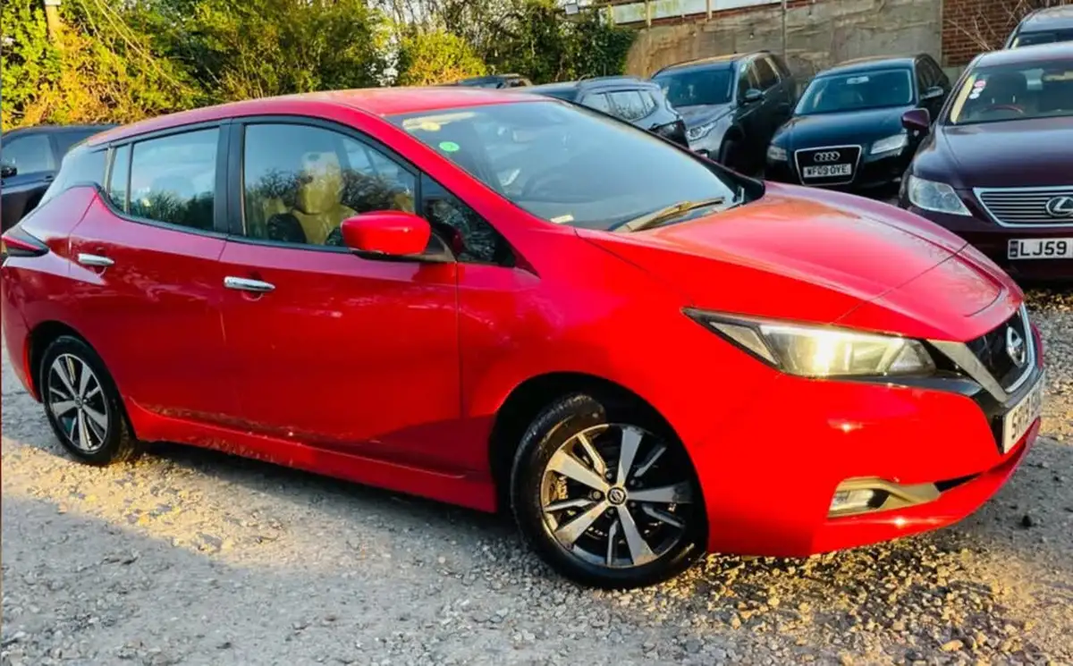 2019-nissan-leaf-e-acenta-big-5