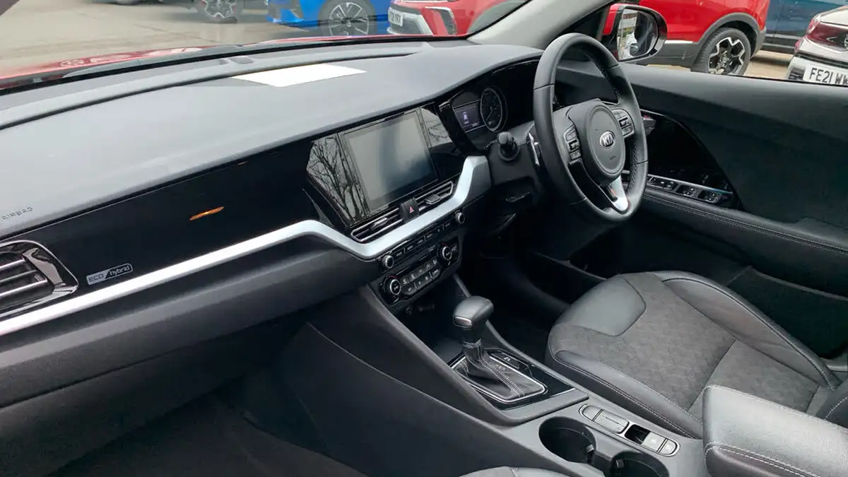 2020-kia-niro-16-gdi-2-big-11