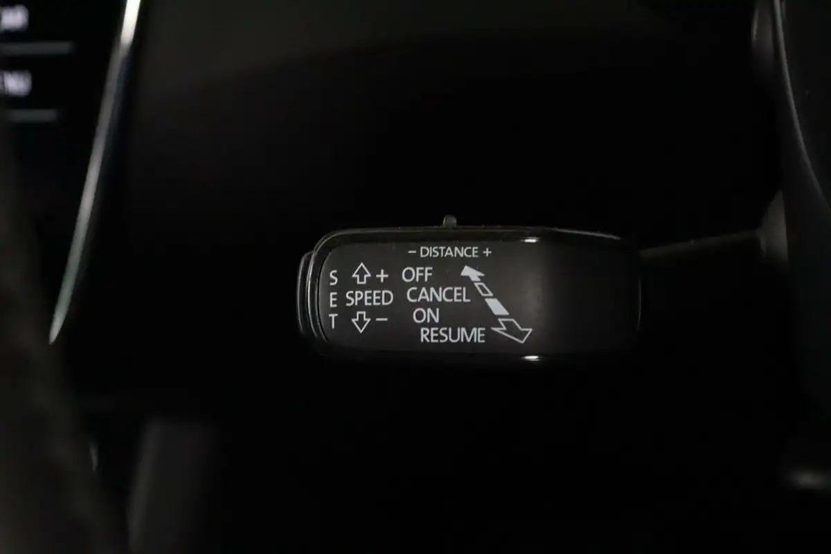 2021-skoda-superb-15-tsi-se-technology-hatchback-big-24
