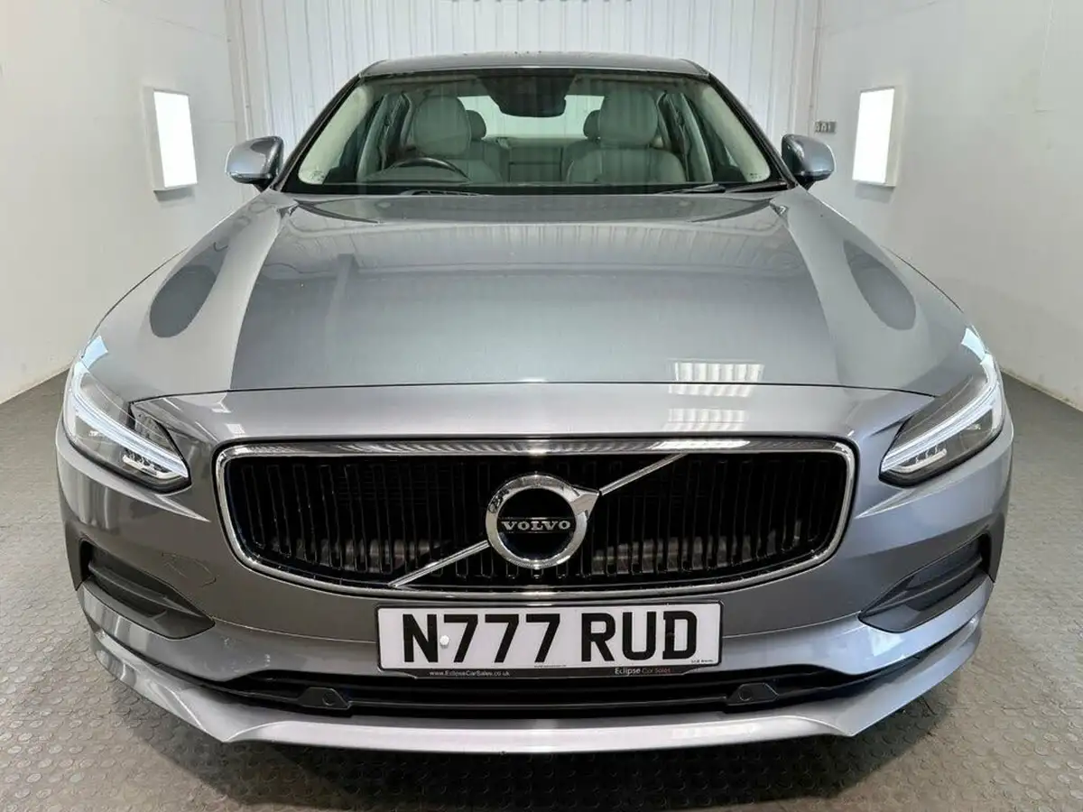 2019-volvo-s90-20-t4-momentum-big-1