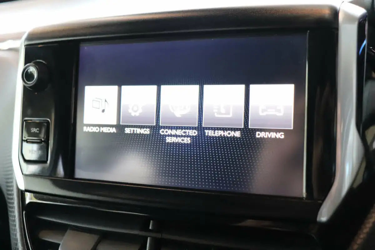 2016-peugeot-2008-suv-12-puretech-allure-130bhp-ss-big-37