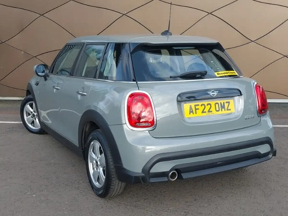 2022-mini-cooper-15-cooper-classic-hatchback-5d-big-1