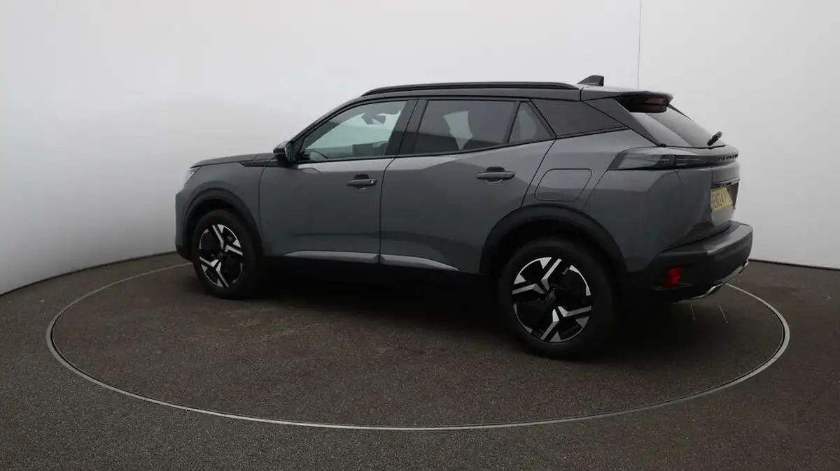 2024-peugeot-2008-suv-12-puretech-gt-130ps-eat8-big-30