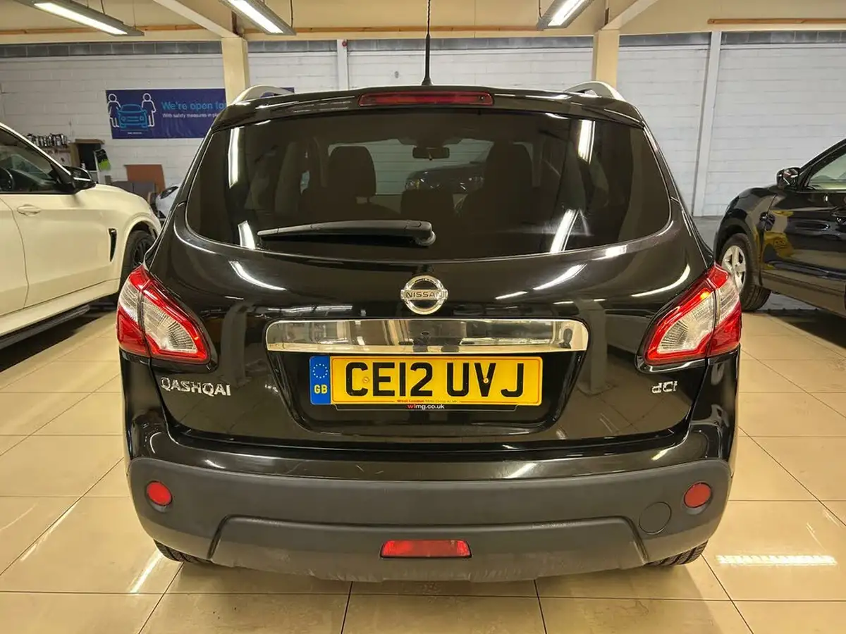 2012-nissan-qashqai-15td-n-tec-big-5