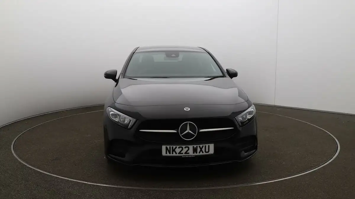 2022-mercedes-benz-a-class-13-a180-amg-line-executive-edition-saloon-4d-7g-dct-big-2