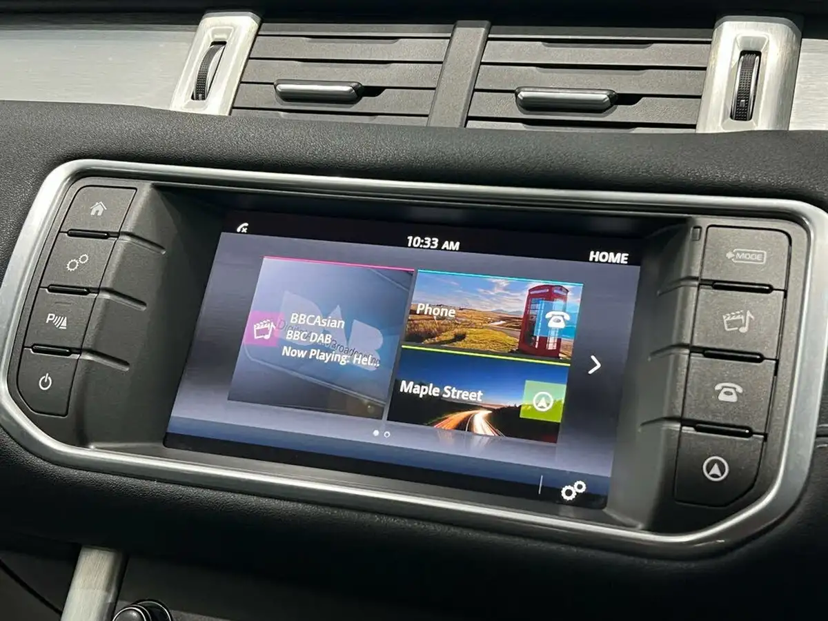 2016-land-rover-range-rover-evoque-20td4-se-tech-ss-hatchback-5d-auto-big-32