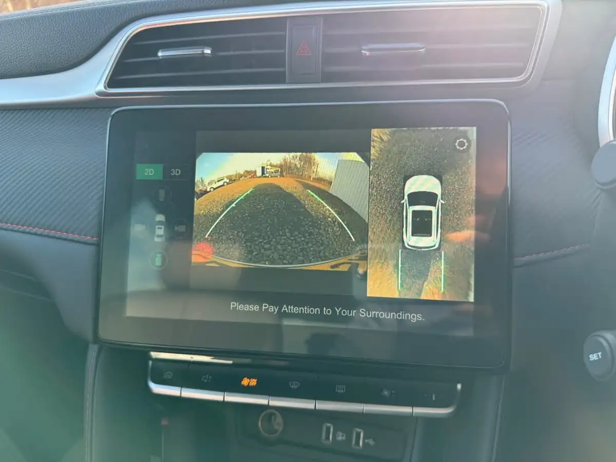 2024-mg-zs-suv-15-vti-tech-exclusive-big-22