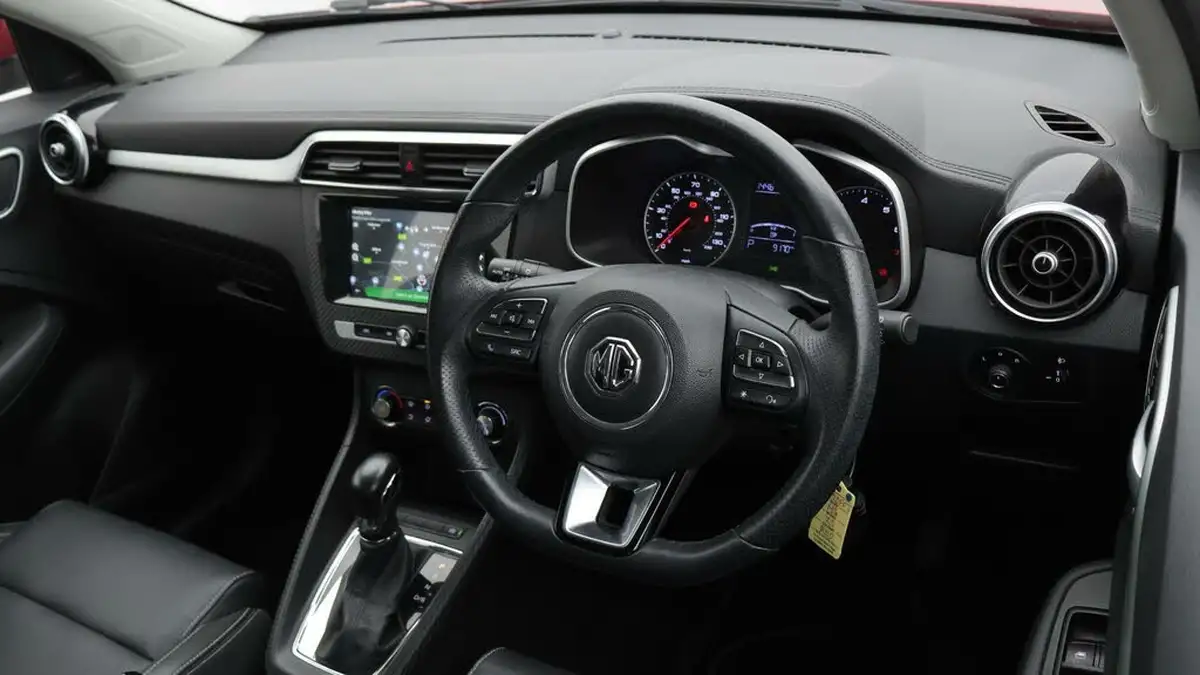 2020-mg-zs-suv-10t-gdi-exclusive-111ps-big-9