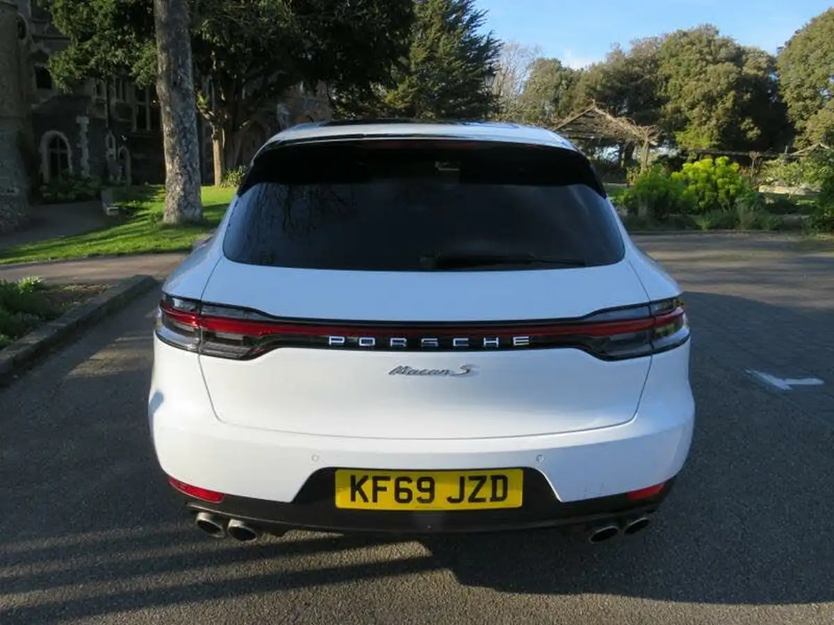 2019-porsche-macan-30-v6-s-big-7