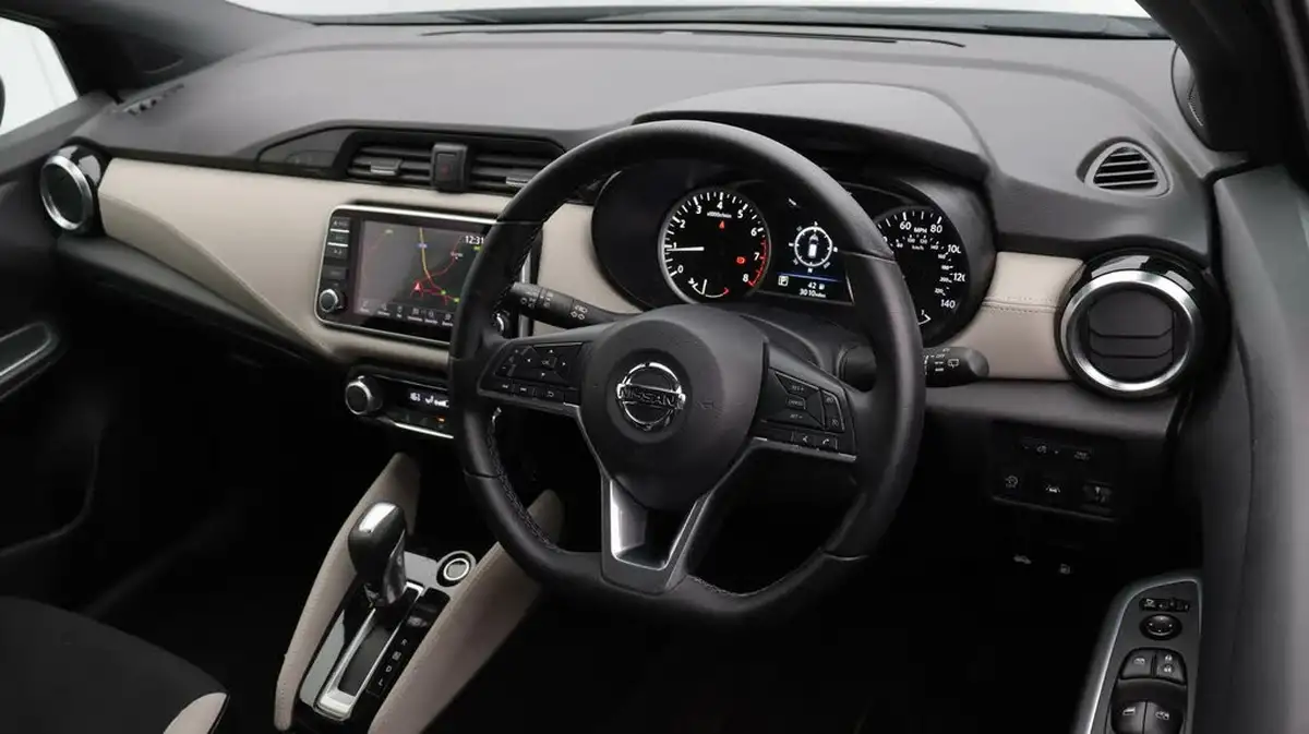 2022-nissan-micra-10-ig-t-tekna-cvt-big-9