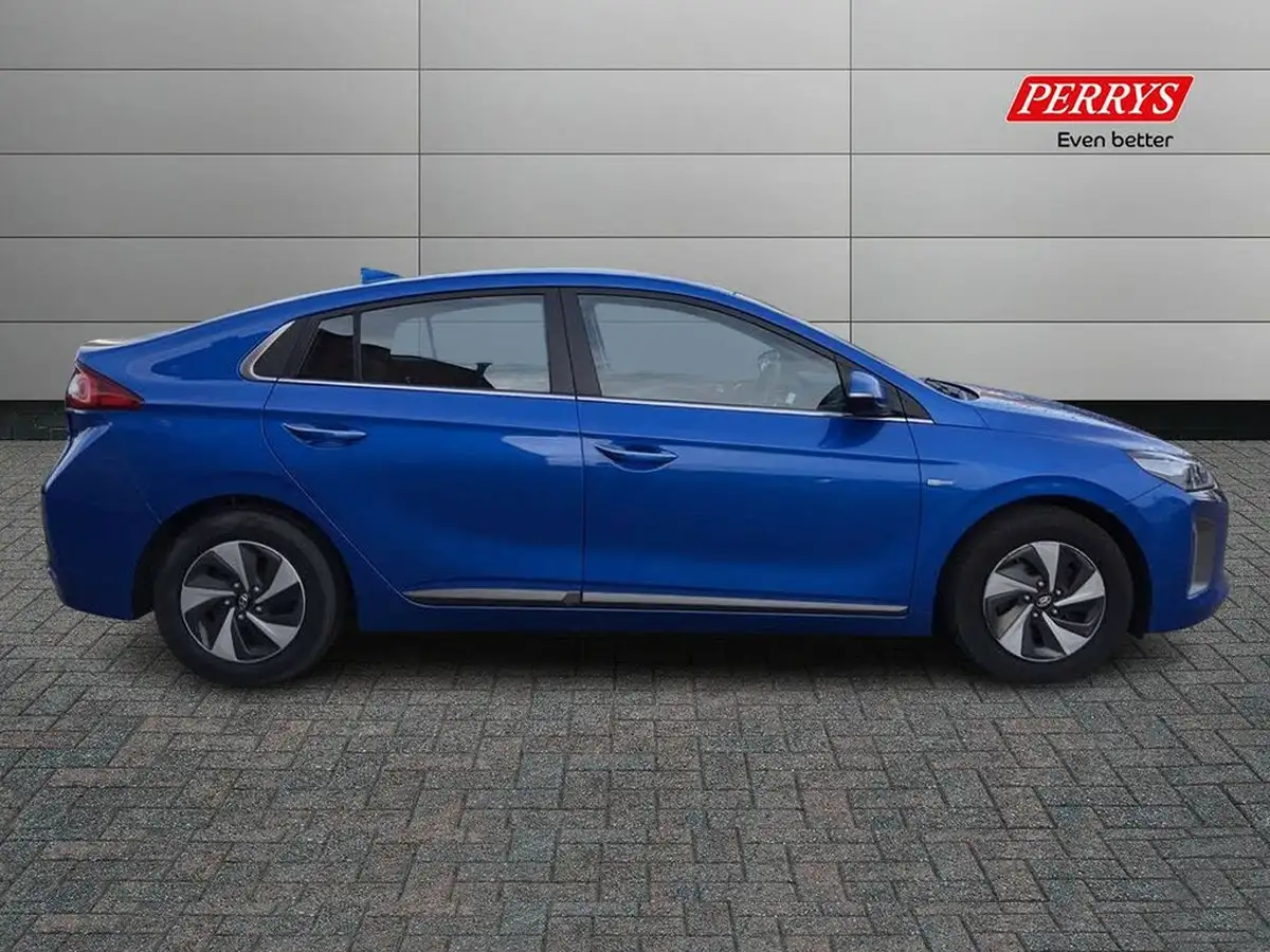 2018-hyundai-ioniq-16-gdi-premium-hybrid-big-2