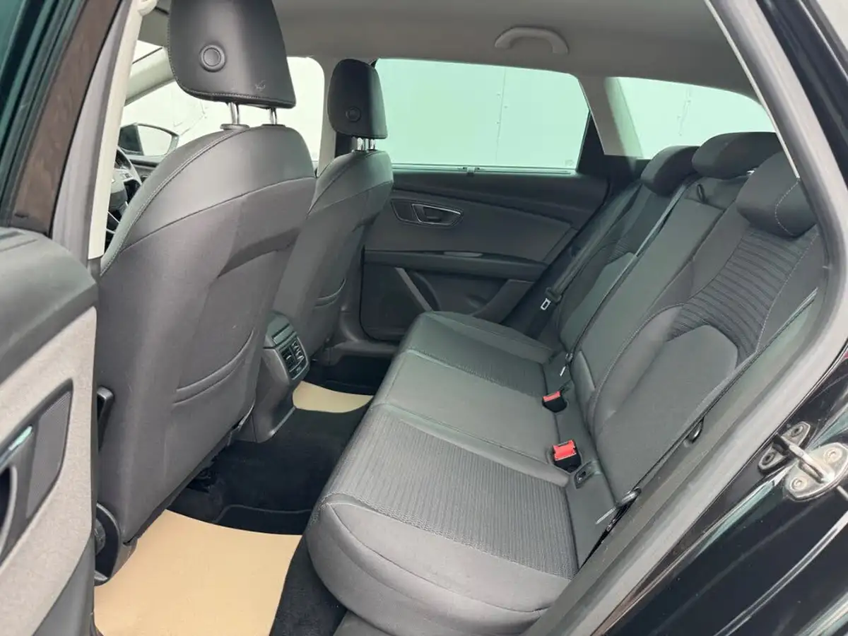 2017-seat-leon-20tdi-xcellence-technology-184ps-sports-tourer-dsg-big-14