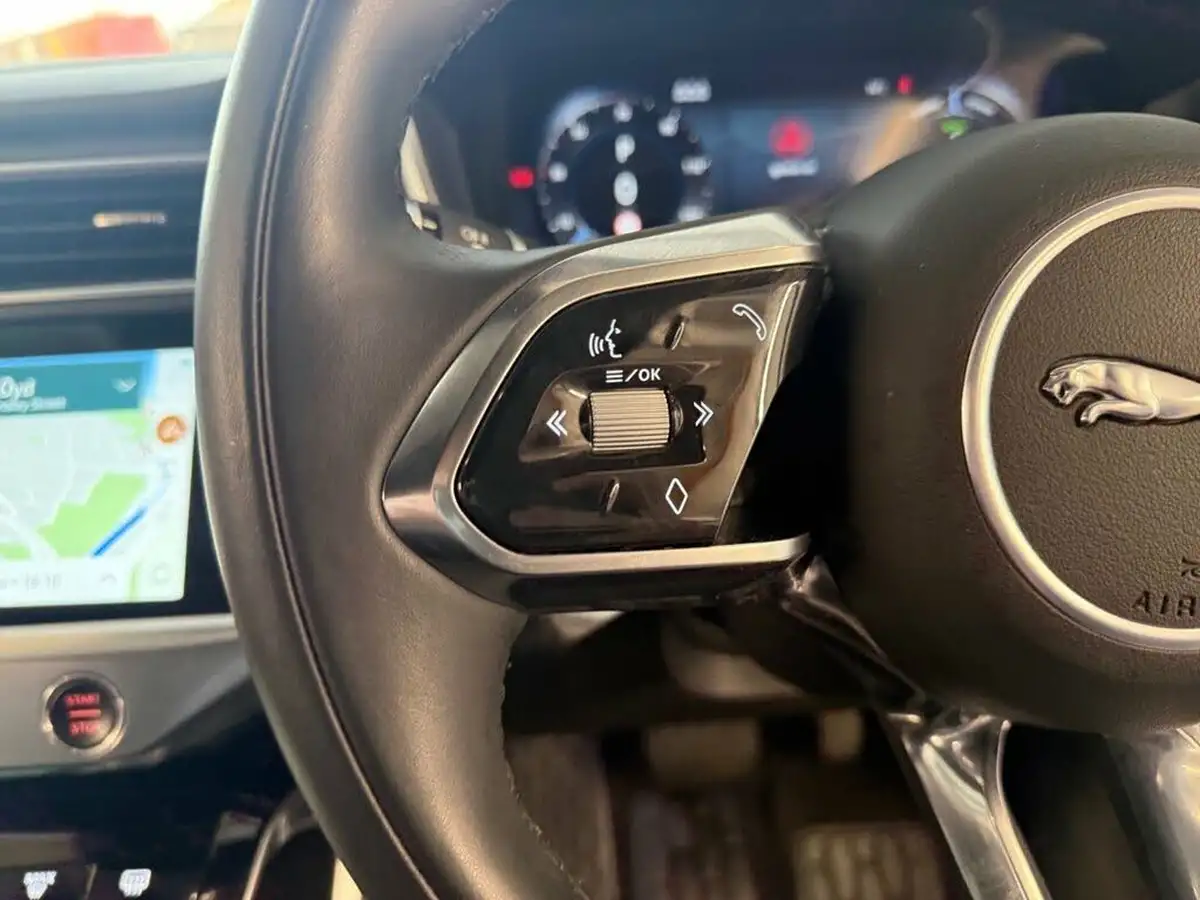 2020-jaguar-i-pace-ev400-hse-big-20