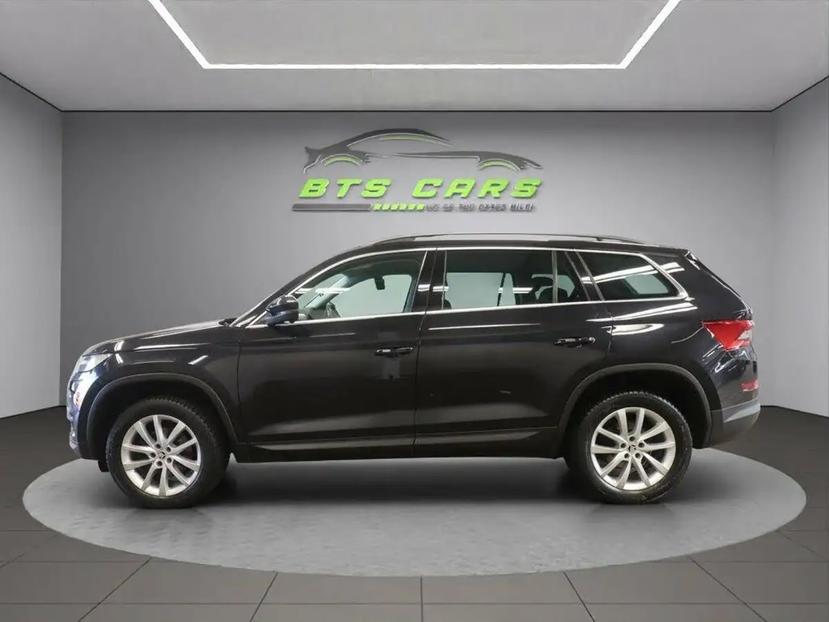 2017-skoda-kodiaq-20tdi-se-5-seatsss-dsg-big-4