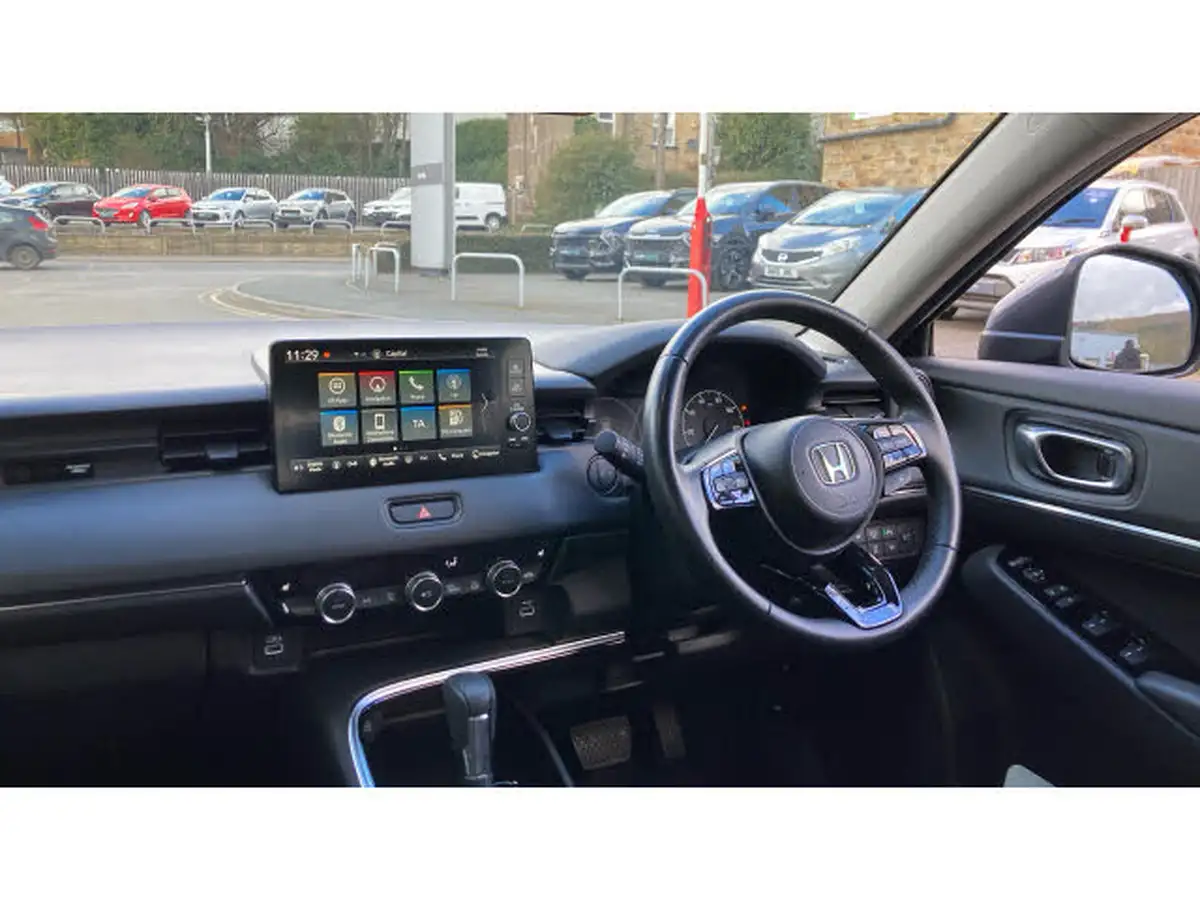 2023-honda-hr-v-15-i-mmd-advance-big-1