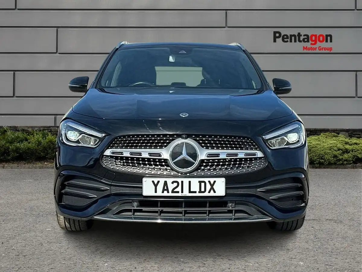 2021-mercedes-benz-gla-class-13-gla-180-amg-line-1332cc-big-14