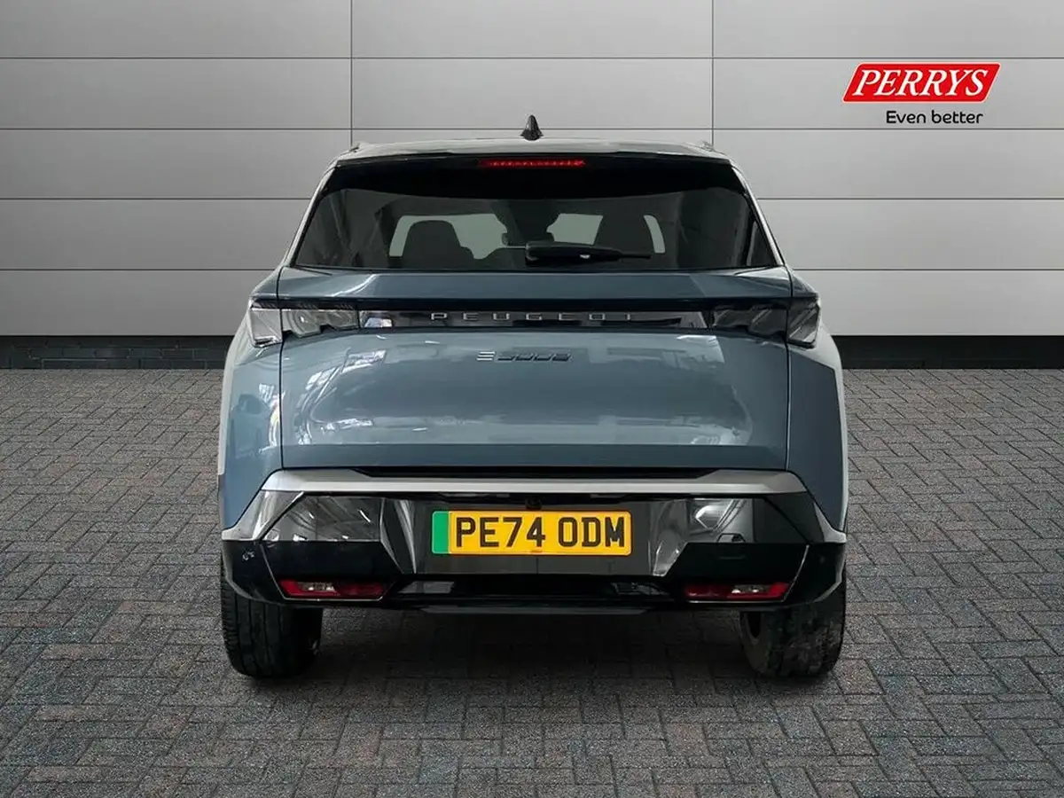 2024-peugeot-5008-suv-e-gt-big-4