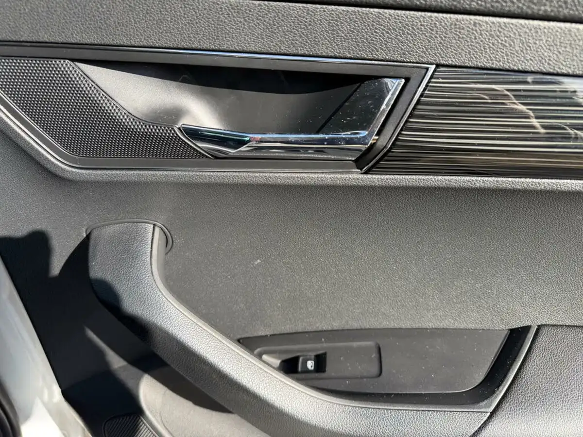 2020-skoda-karoq-10-tsi-se-l-115ps-big-58