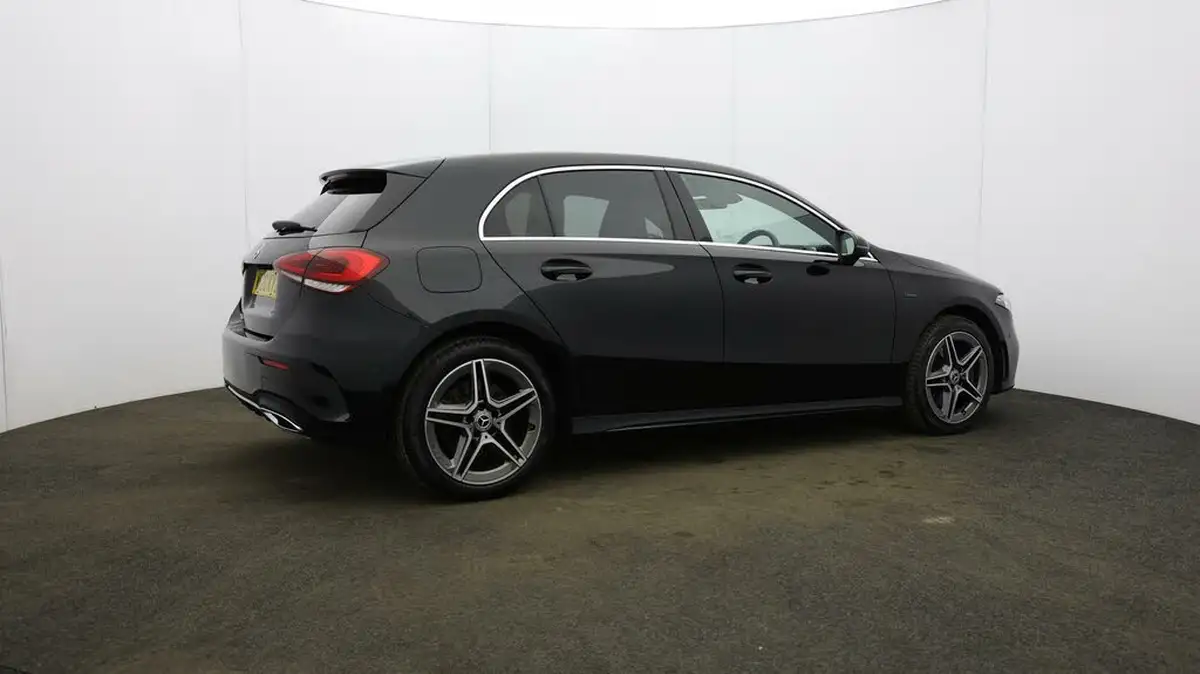 2020-mercedes-benz-a-class-13-a250e-amg-line-executive-hatchback-5d-big-6