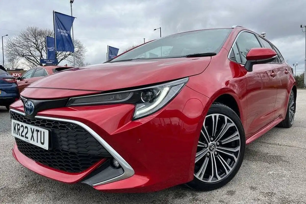 2022-toyota-corolla-18-vvt-i-excel-120bhp-trk-touring-sports-big-36