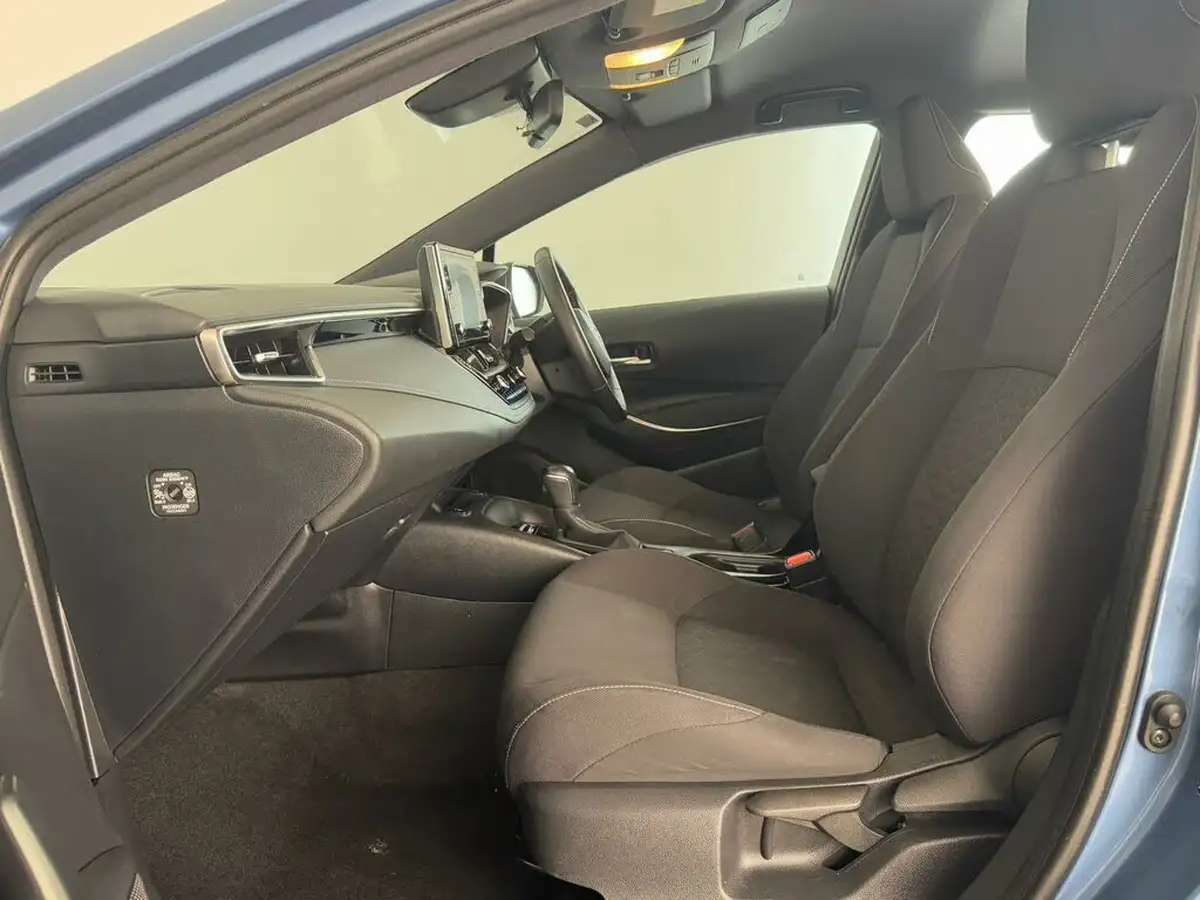 2021-toyota-corolla-18-vvt-i-icon-spare-wheel-hatchback-5d-big-10