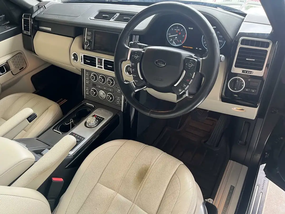 2010-land-rover-range-rover-44td-vogue-se-big-26