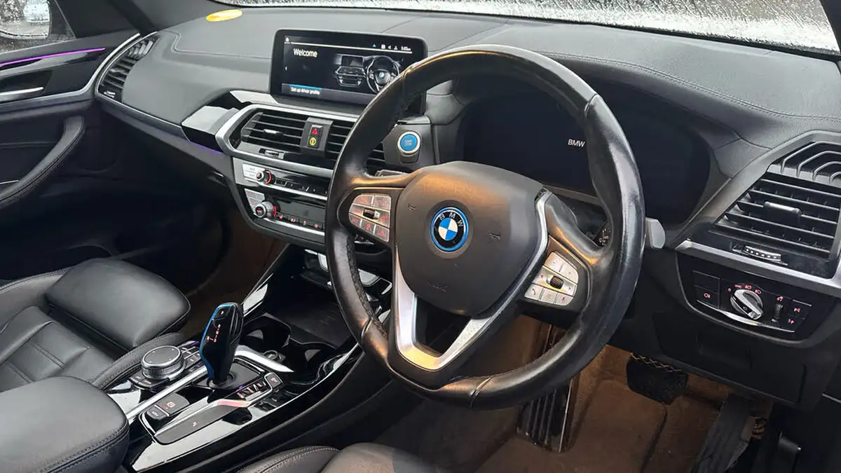 2021-bmw-ix3-e-premier-edition-big-8