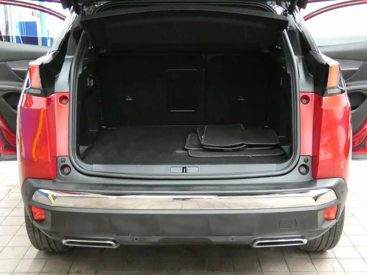 2018-peugeot-3008-suv-12-puretech-gt-line-premium-big-57
