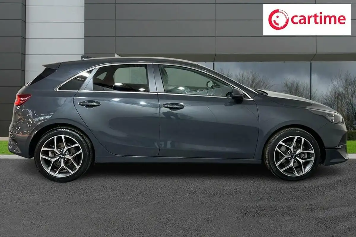2022-kia-ceed-15-t-gdi-3-hatchback-big-1