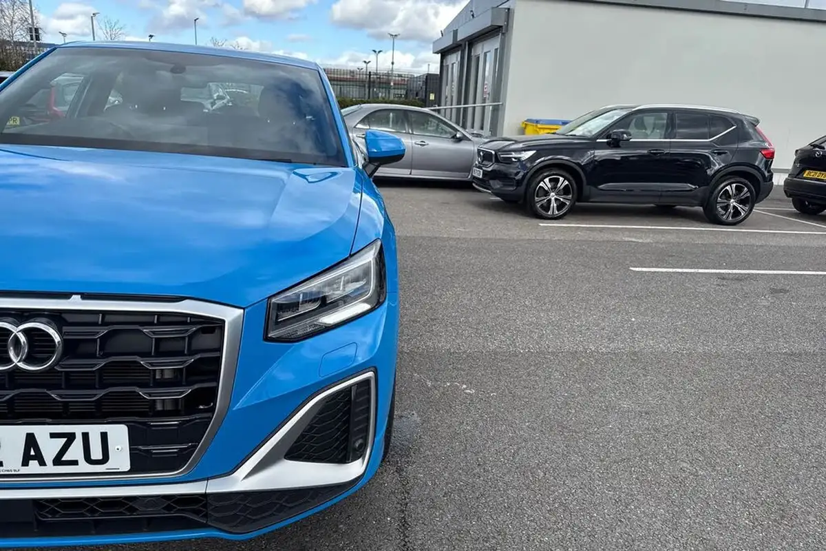 2022-audi-q2-10-30-tfsi-s-line-big-25