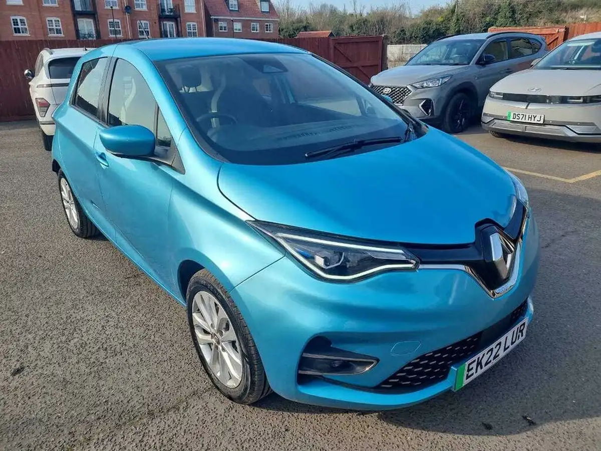 2022-renault-zoe-e-i-iconic-110ps-r110ze50-big-13