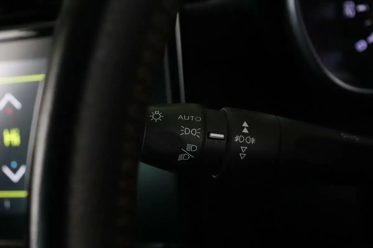2019-citroen-c3-aircross-12-puretech-flair-82ps-big-21