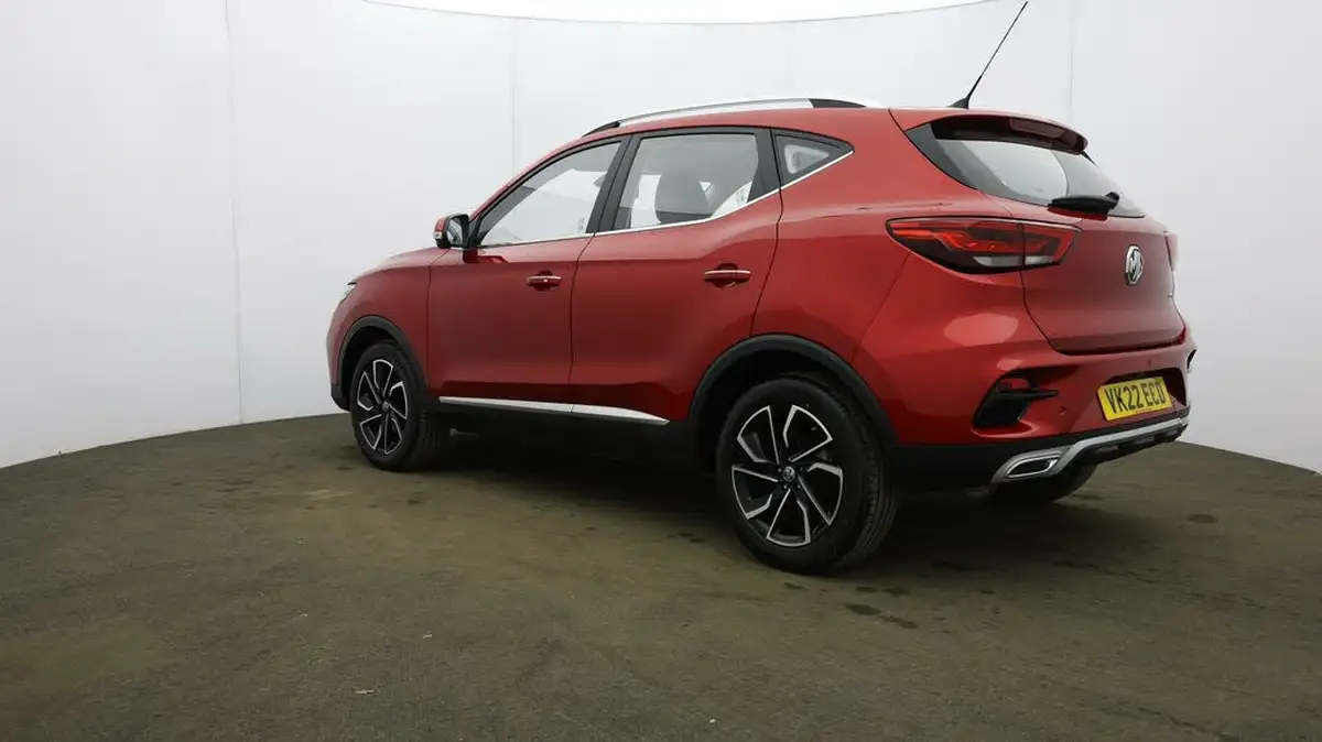 2022-mg-zs-suv-10t-gdi-exclusive-big-4