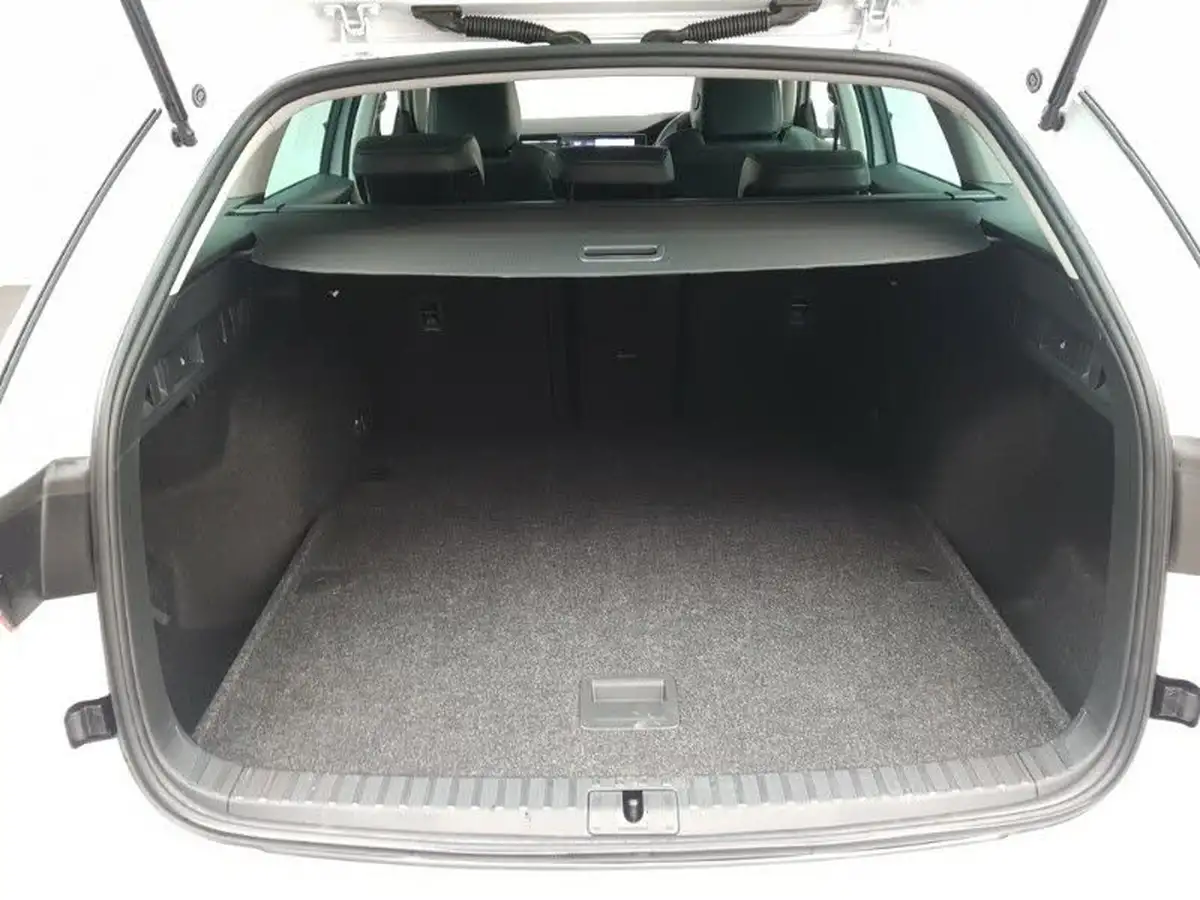 2024-skoda-octavia-15-tsi-e-tec-se-l-estate-big-7