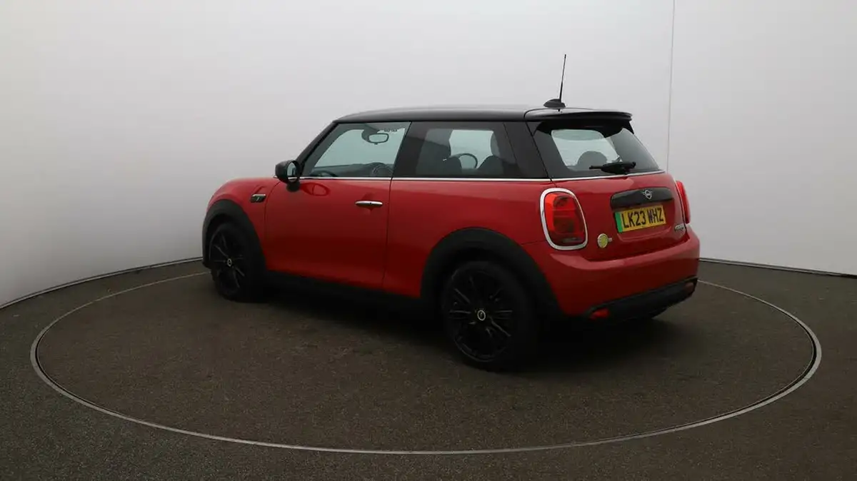 2023-mini-cooper-e-cooper-s-2-big-5